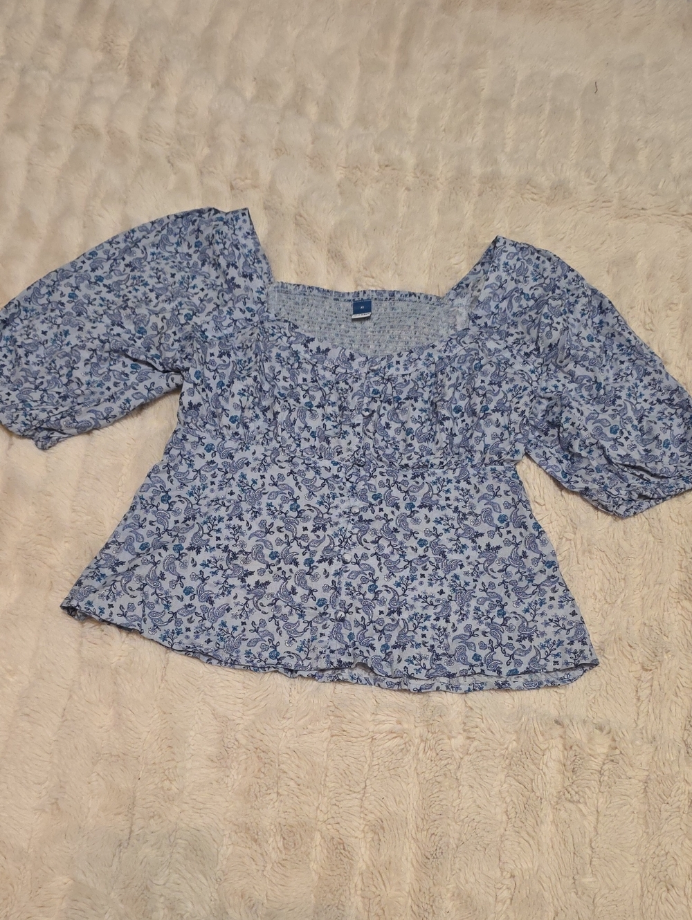 Old Navy Light Blue Floral Puff-Sleeve Blouse